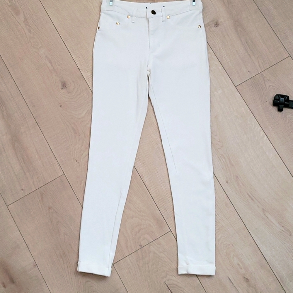 3 for$30  Cute little 'Boyfriend'  Jeggings that look like denim jeans Sized 26
